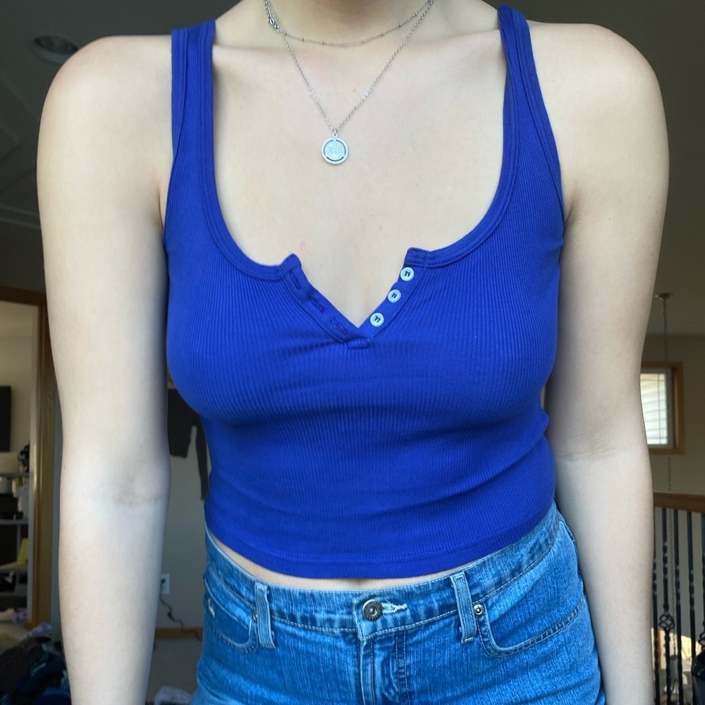 brandy melville dalias tank